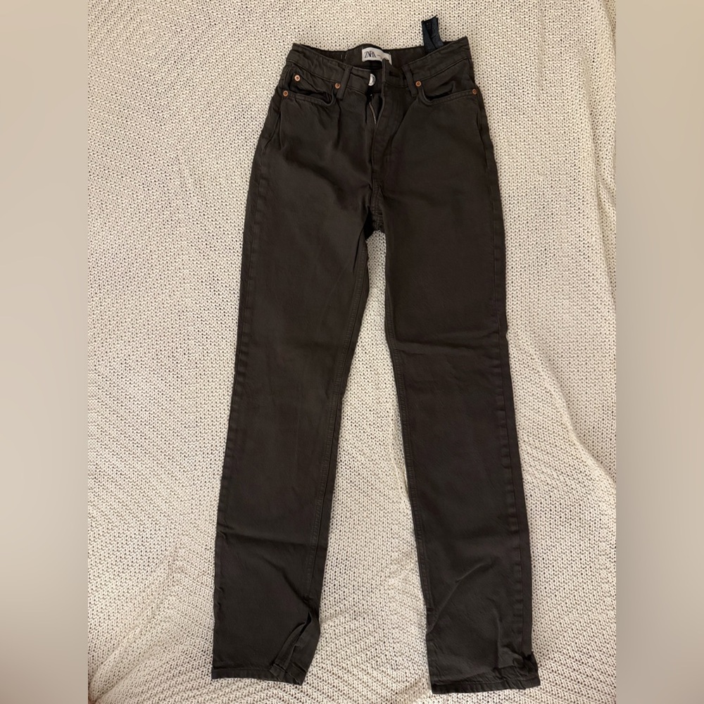 Zara Straight Leg Jean in Brown Army